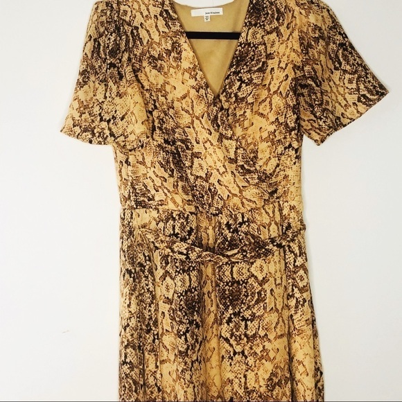 𝅺JUNE and Hudson brown Snake skin patterned dress. Short sleeves - Picture 6 of 7